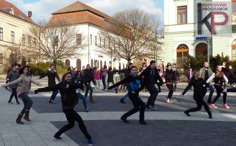 Flashmob a Kossut téren